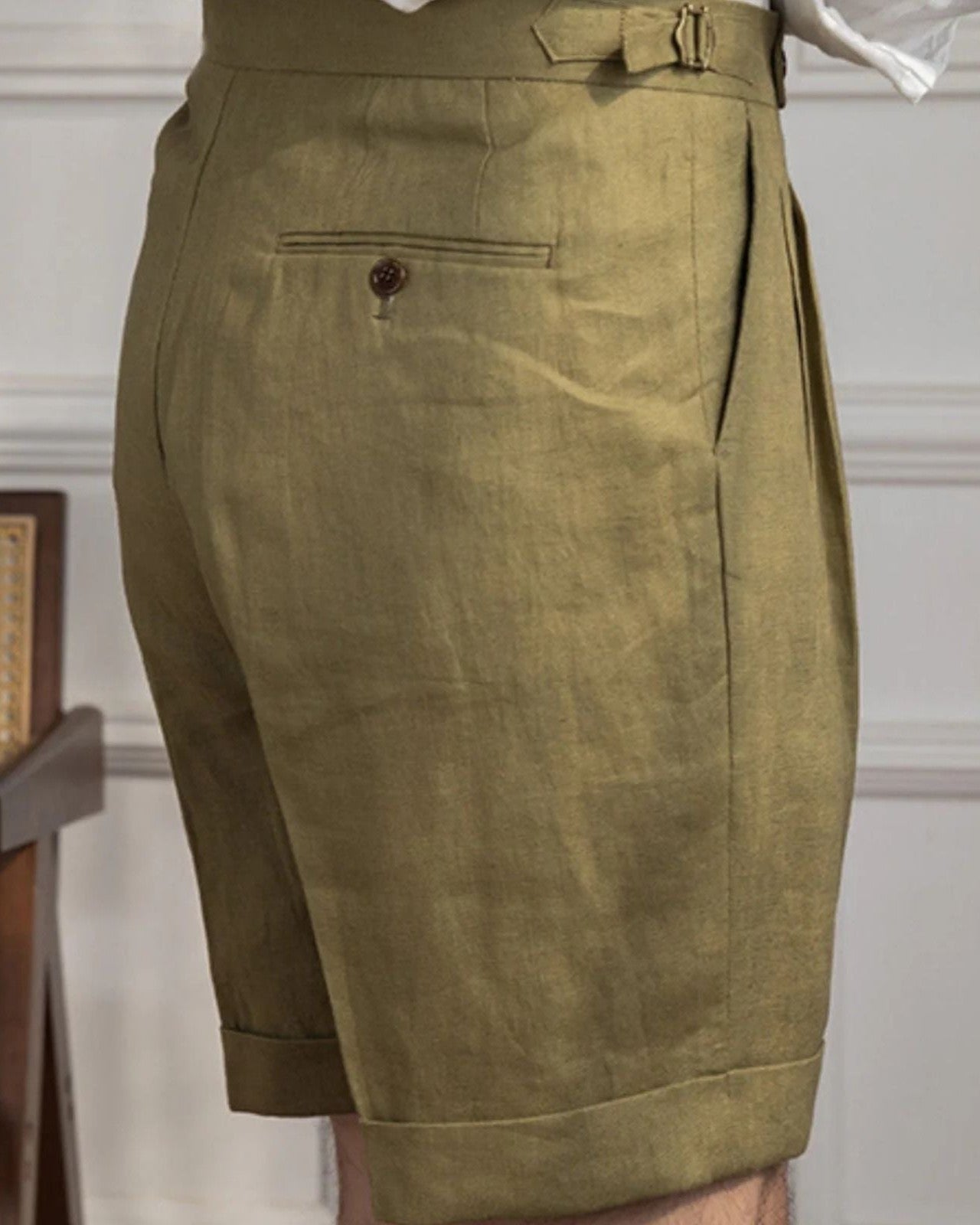 Casual Structured Shorts-shorts > structured shorts-Laventaire-Laventaire