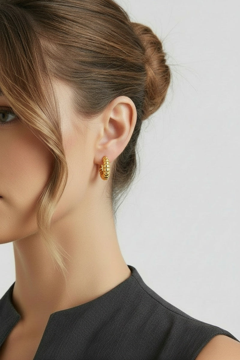Casual Textured Hoop Earrings-accessories > earrings > hoop earrings-Laventaire-Laventaire