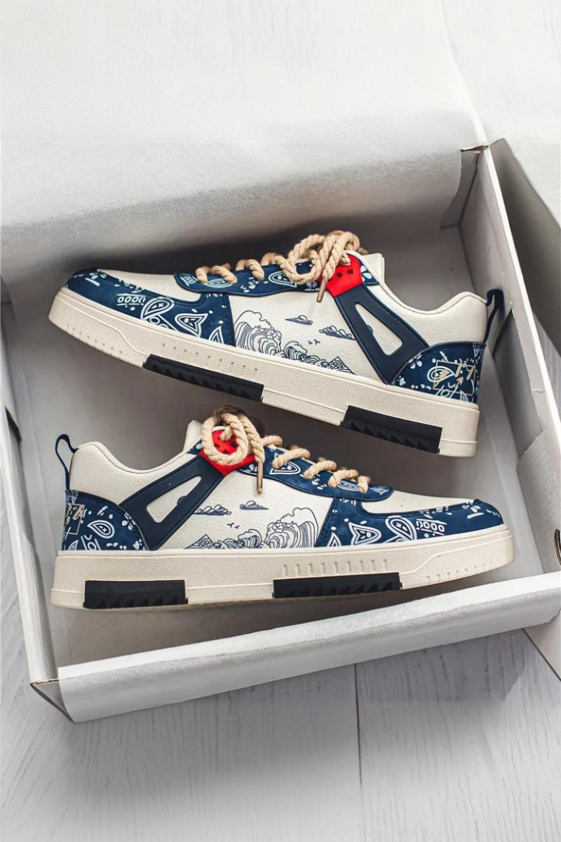 Casual Wave Pattern Sneakers-footwear > sneakers-Laventaire-Laventaire