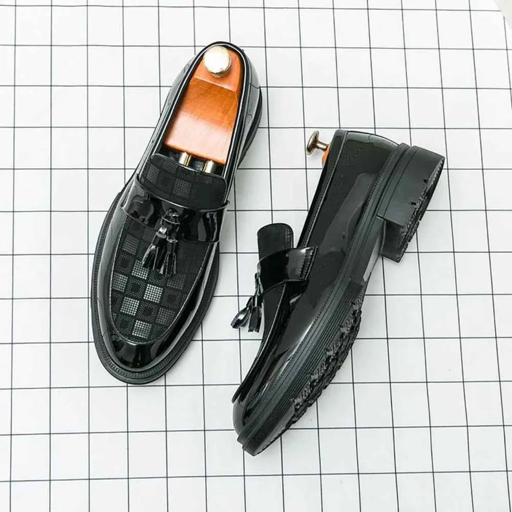 Checked Tassel Loafers-footwear > loafers-Laventaire-Laventaire