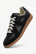 Classic Minimalist Sneakers-footwear > sneakers-Laventaire-Laventaire