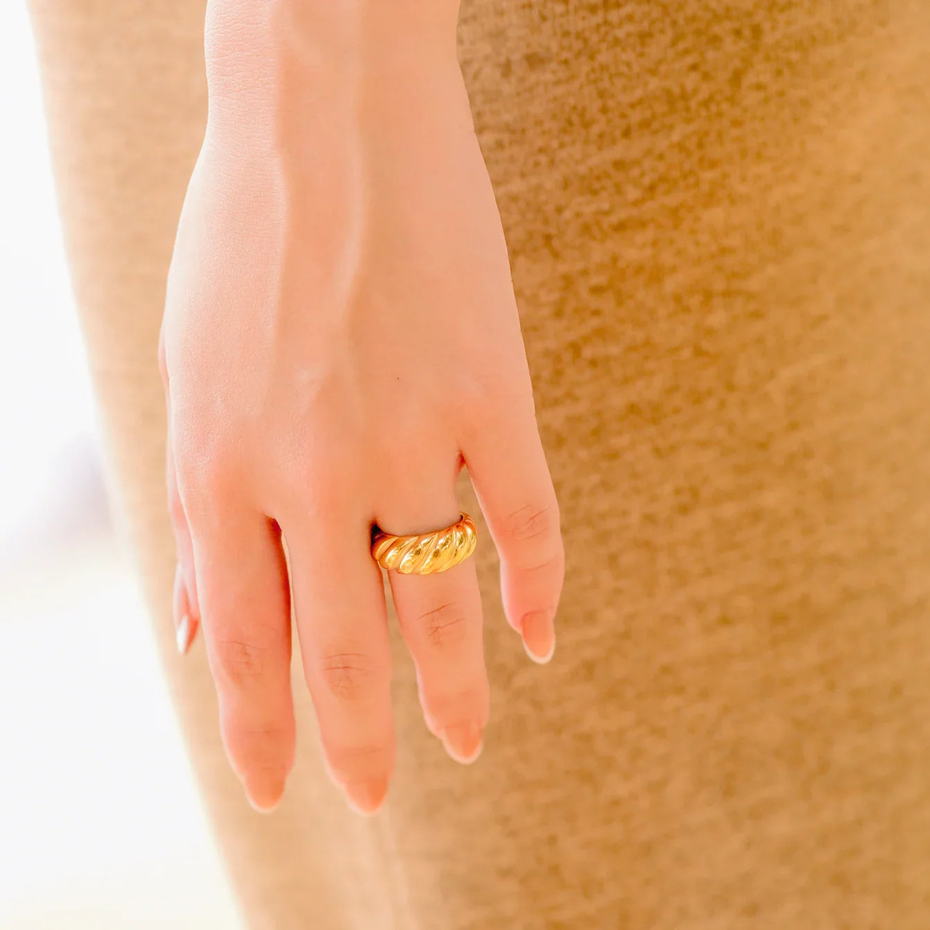 Croissant Design Statement Ring-jewelry > rings-Laventaire-Laventaire