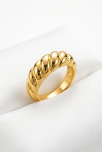 Croissant Design Statement Ring-jewelry > rings-Laventaire-Gold-6-Laventaire
