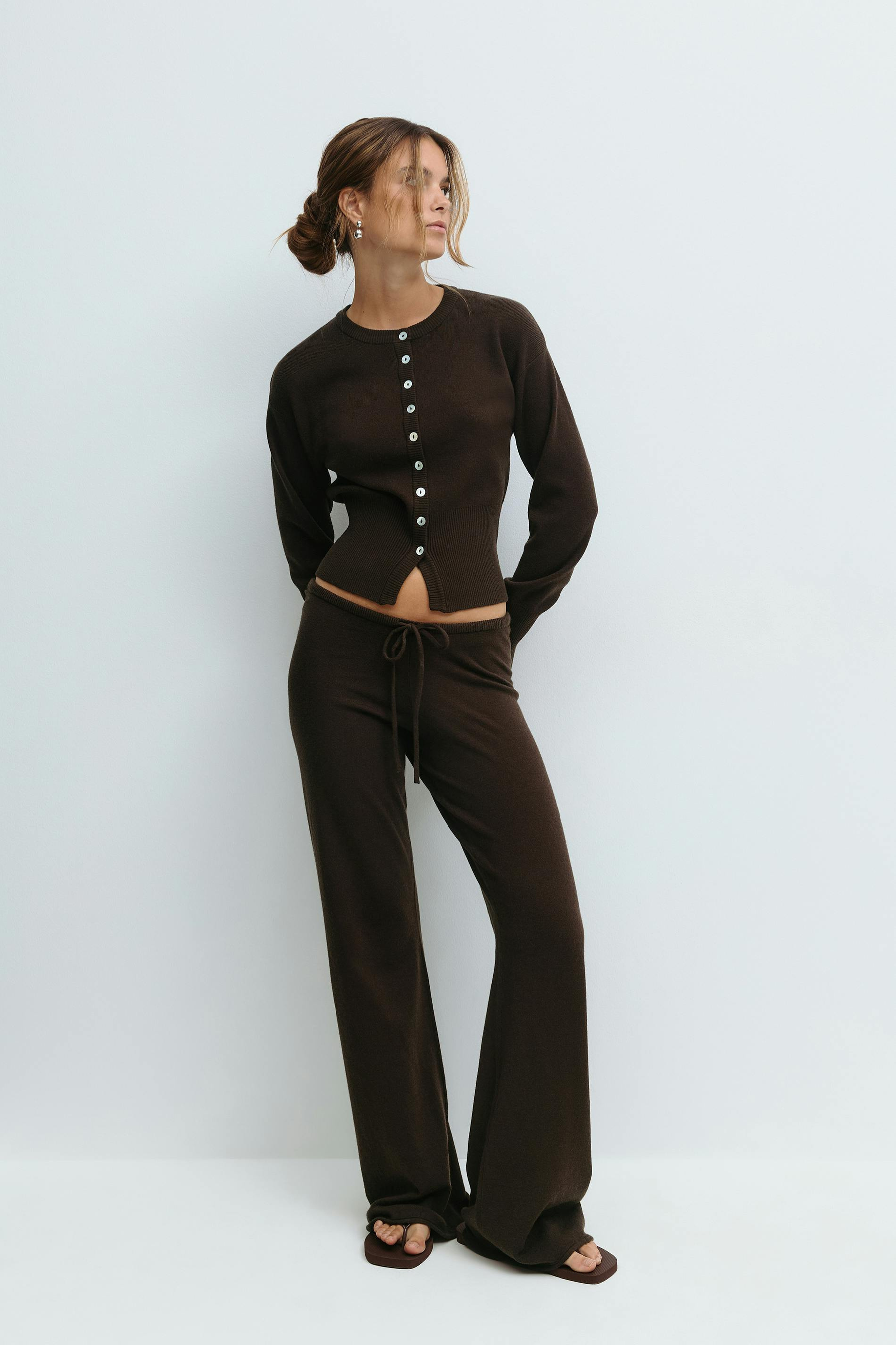 Cropped Knit Lounge Set-loungewear > lounge set-Laventaire-Dark Brown-S-Laventaire