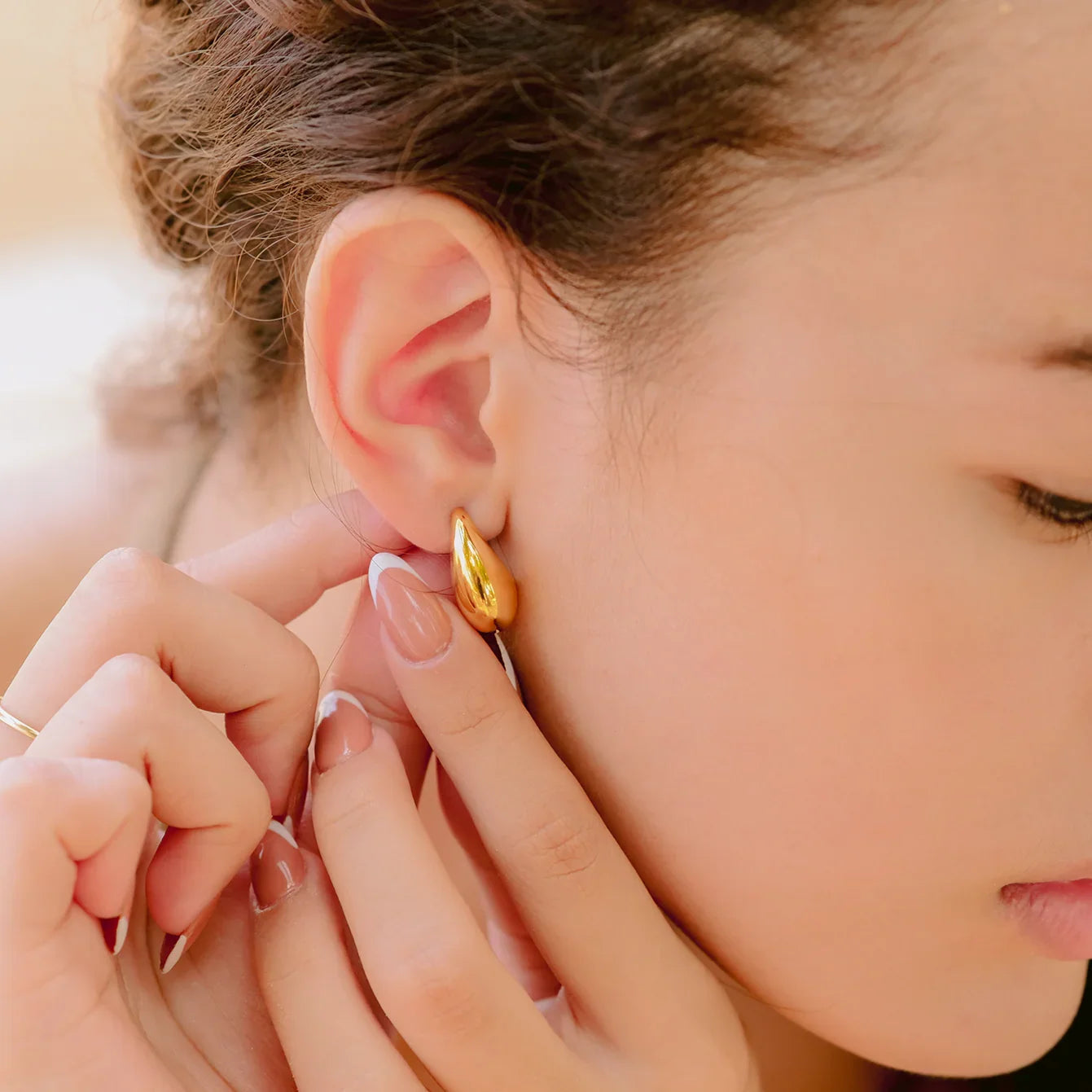 Elegant Dangle Earrings-accessories > earrings > dangle earrings-Laventaire-Laventaire