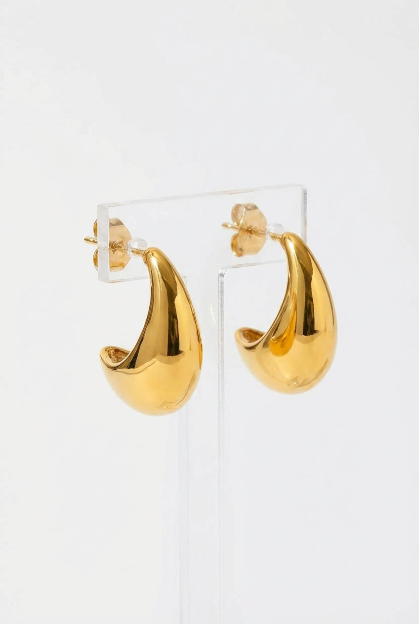 Elegant Dangle Earrings-accessories > earrings > dangle earrings-Laventaire-Gold-One Size-Laventaire