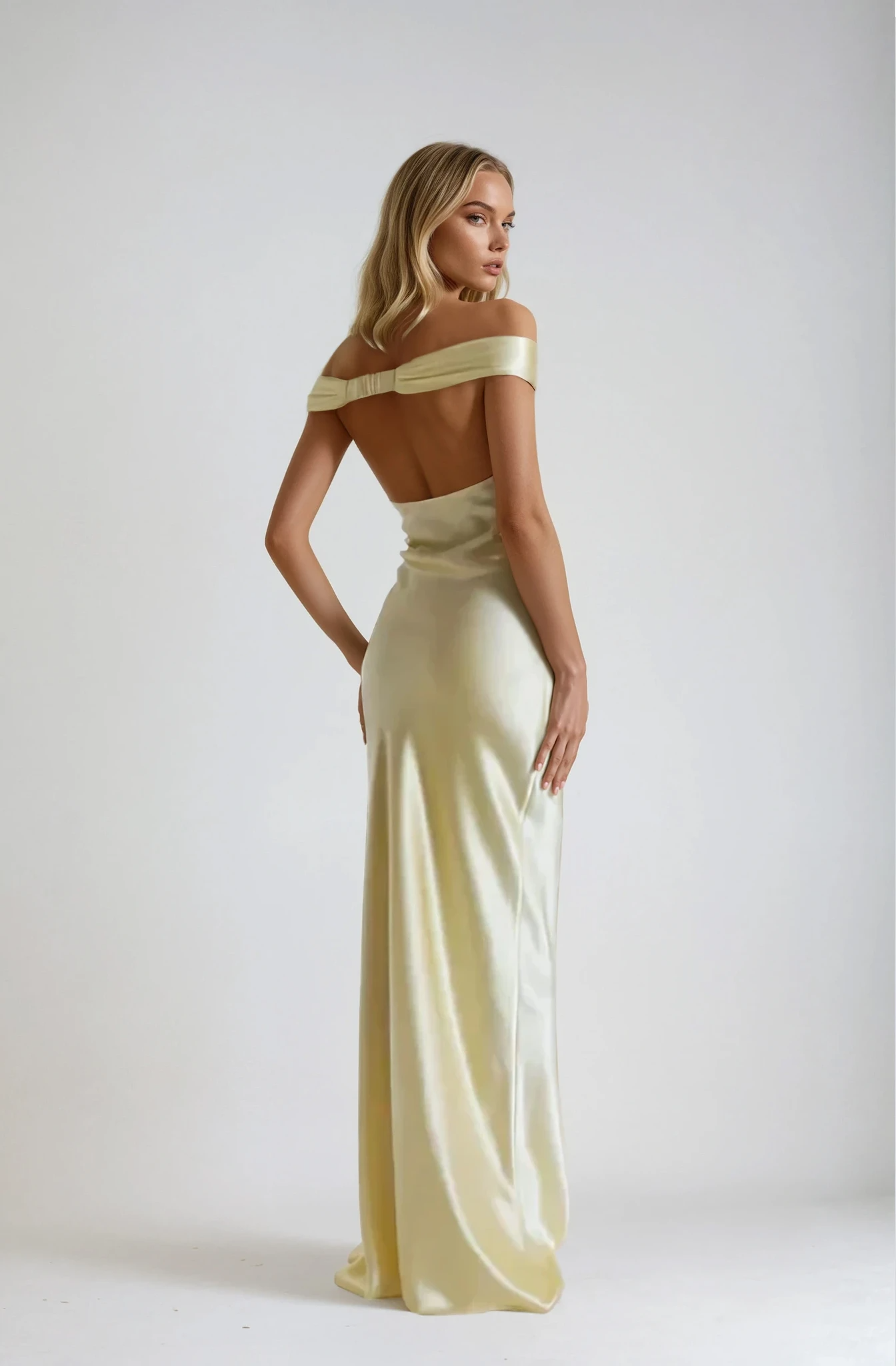 Elegant Off-Shoulder Maxi Dress-dresses > maxi dress-Laventaire-Laventaire