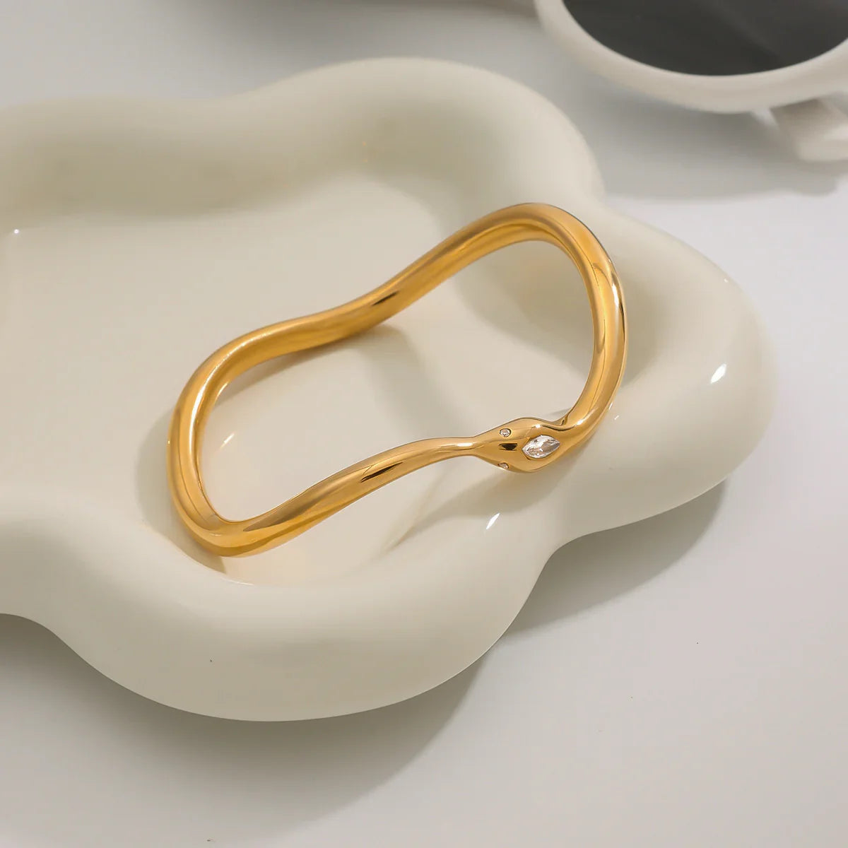 Elegant Open Design Bracelet-jewelry > bracelets-Laventaire-Laventaire