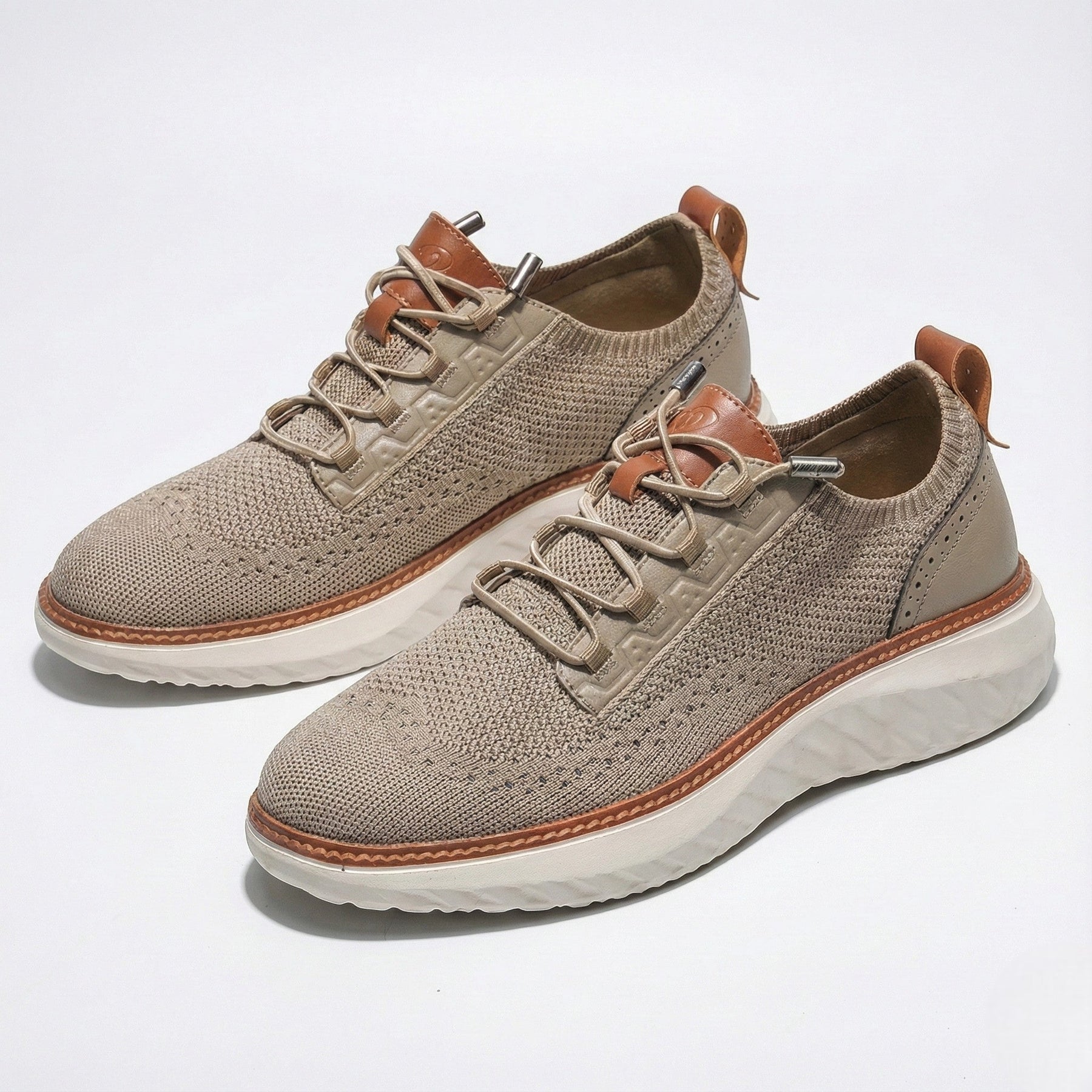 Everyday Lightweight Sneakers-footwear > sneakers-Laventaire-Laventaire