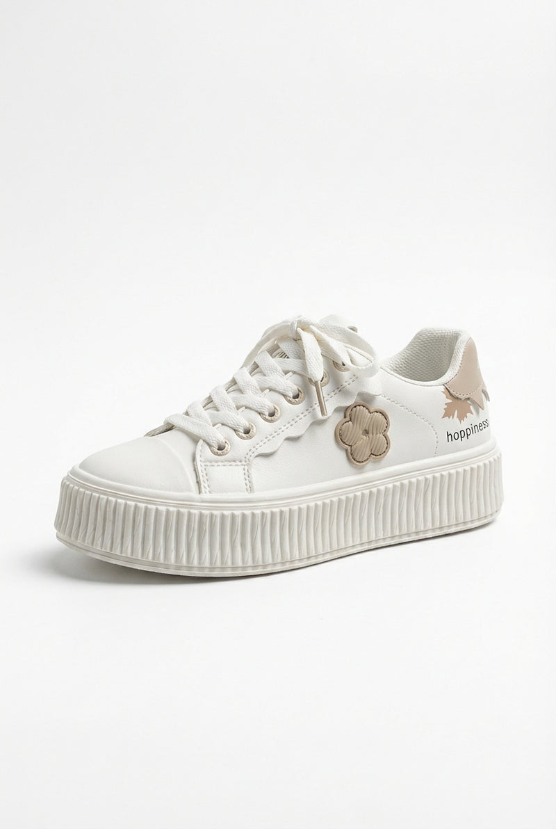Floral Patch Platform Sneakers-footwear > sneakers-Laventaire-White-35-Laventaire