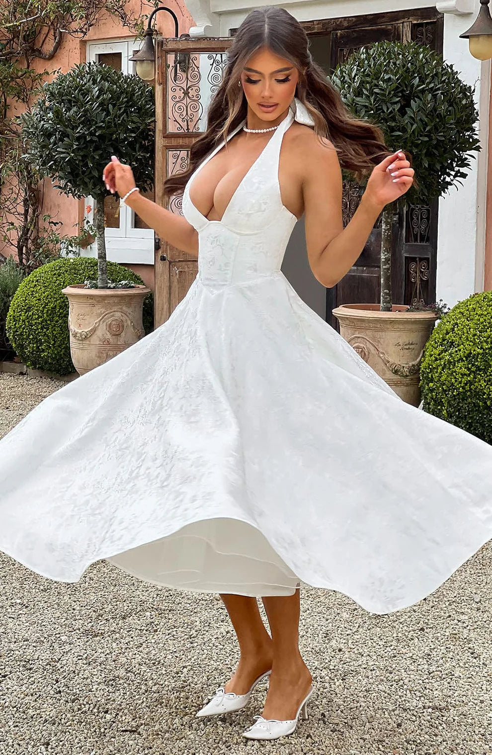 Flowy Halter Neck Midi Dress-dresses > midi dress-Laventaire-Laventaire