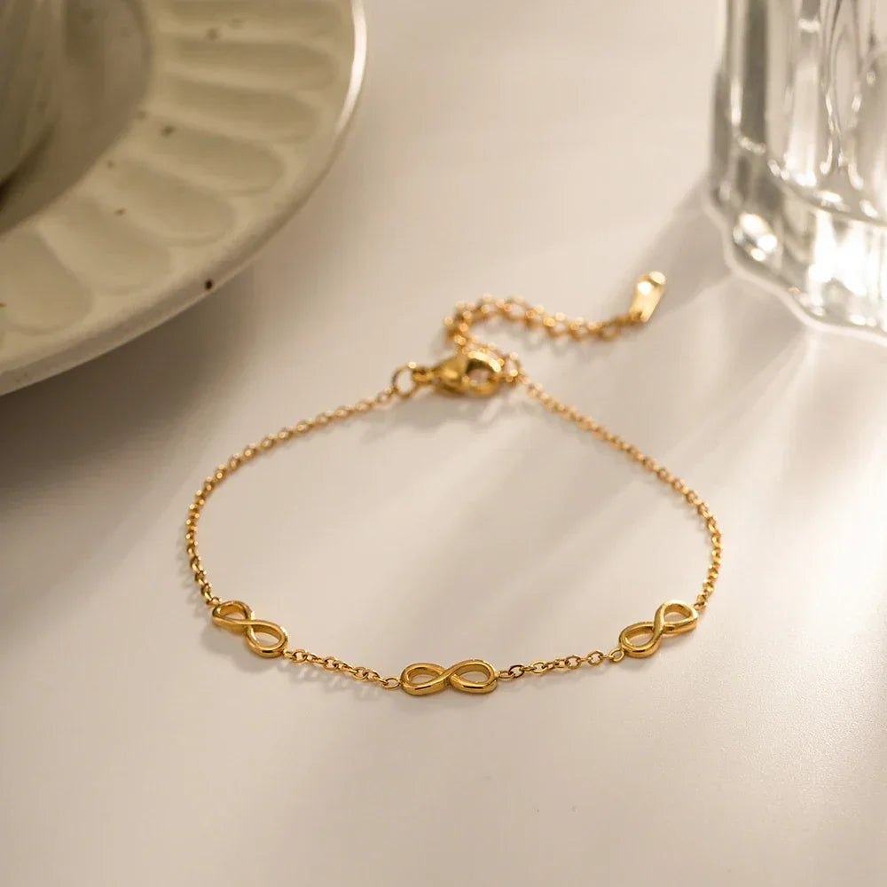 Infinity Chain Bracelet-jewelry > bracelets-Laventaire-Laventaire