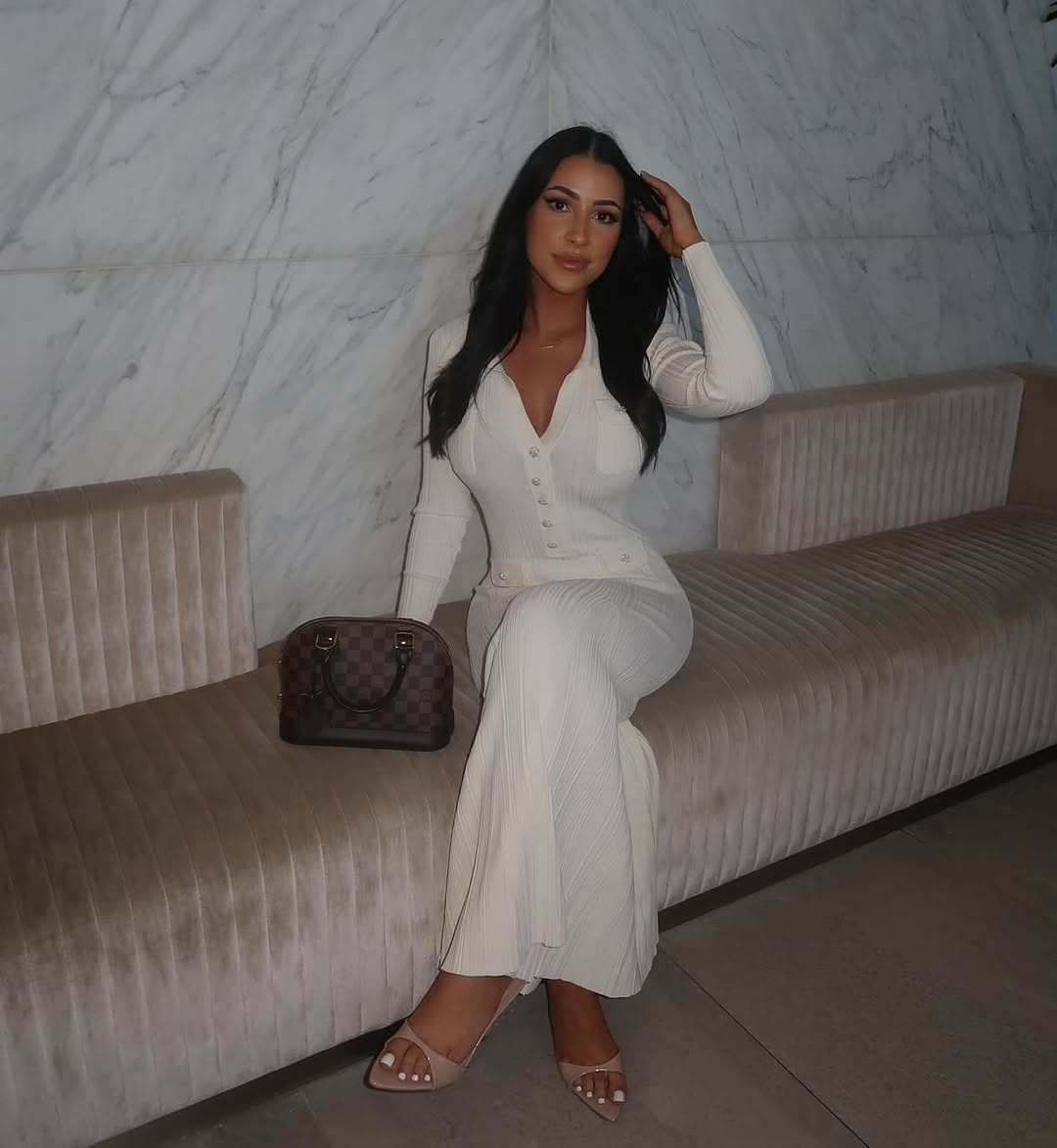 Long Sleeve Cream Maxi Dress-dresses > maxi dress-Laventaire-Laventaire