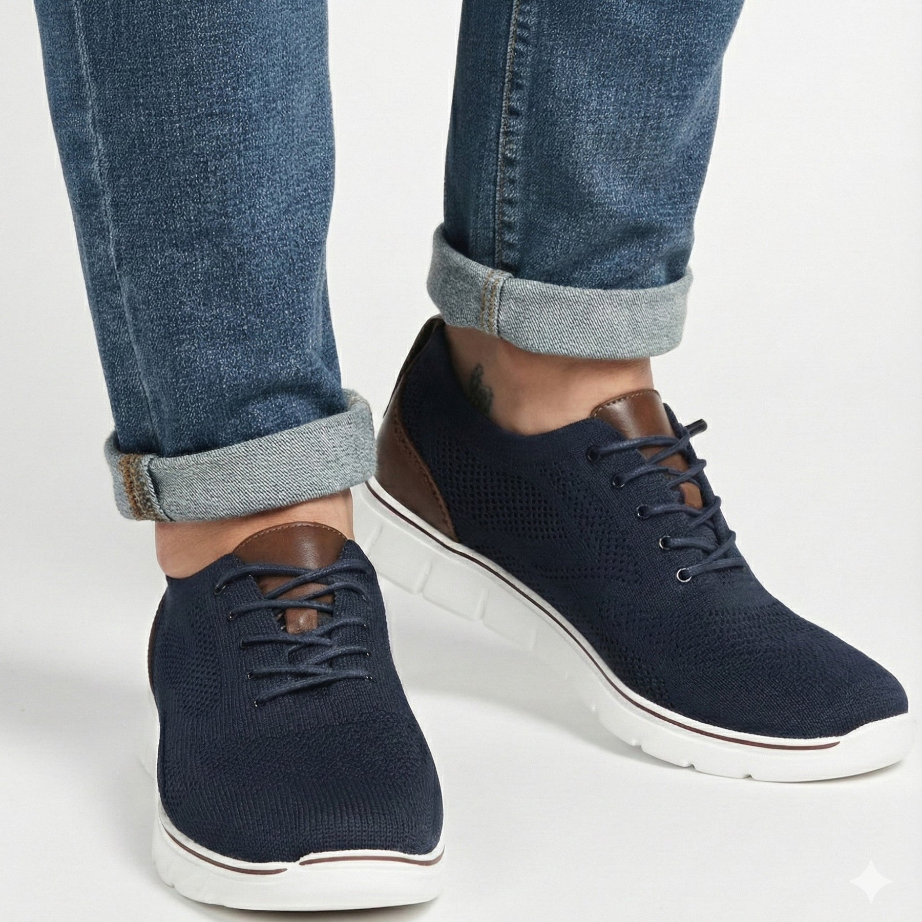Modern Lightweight Sneakers-footwear > sneakers-Laventaire-Laventaire
