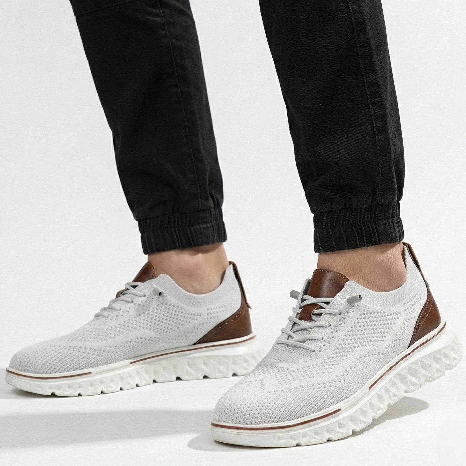 Modern Lightweight Sneakers-footwear > sneakers-Laventaire-Laventaire