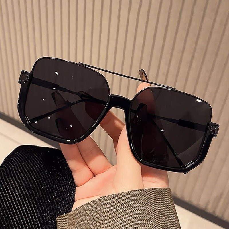 Oversized Aviator Sunglasses-accessories > sunglasses > aviator sunglasses-Laventaire-Black-One size-Laventaire