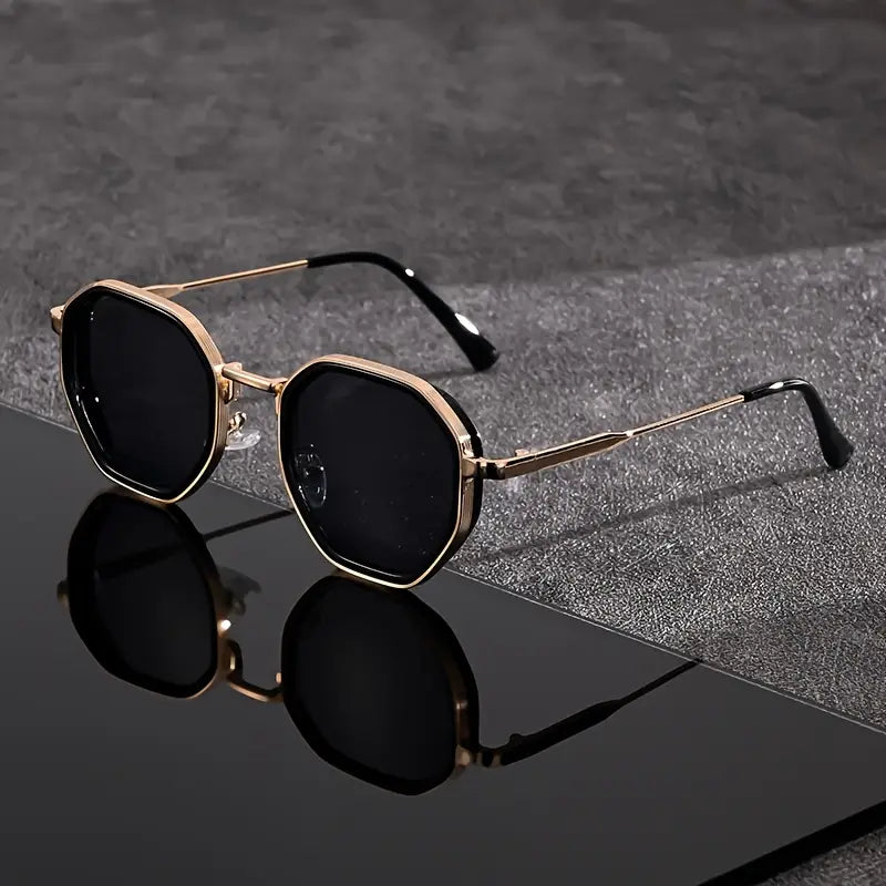 Polygonal Tinted Sunglasses-accessories > eyewear > glasses-Laventaire-Gold-One size-Laventaire