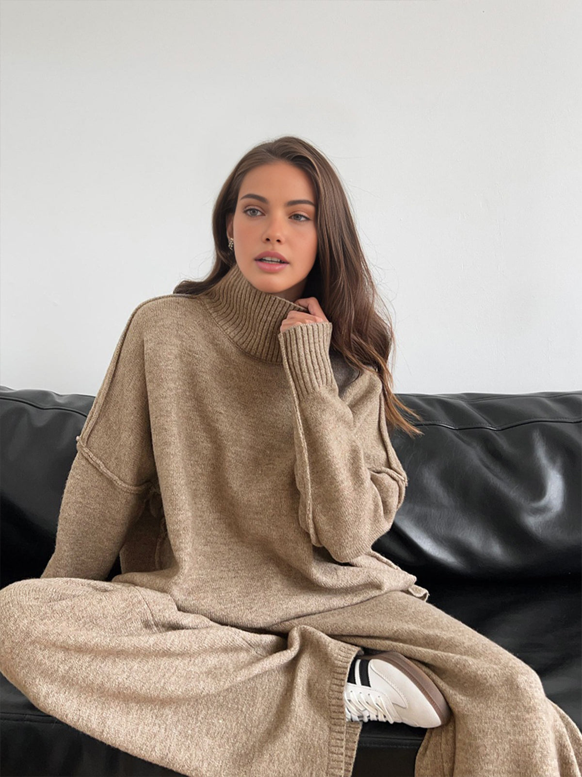 Relaxed Fit Lounge Set-loungewear > lounge set-Laventaire-Laventaire