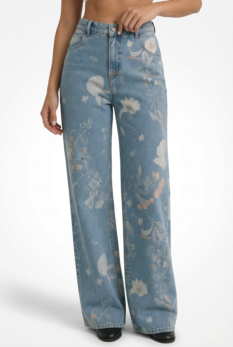 Relaxed Wide Leg Jeans-jeans > wide leg jeans-Laventaire-Light Blue-S-Laventaire