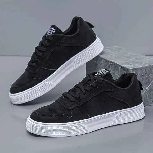 Sleek Silhouette Casual Sneakers-footwear > sneakers > casual sneakers-Laventaire-Black-38-Laventaire
