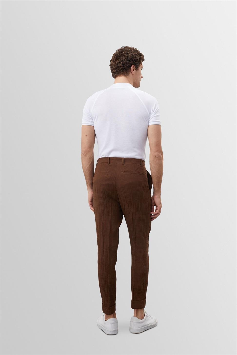Slim Fit Short Sleeve Tee-t-shirts > short sleeve t-shirts-Laventaire-Laventaire