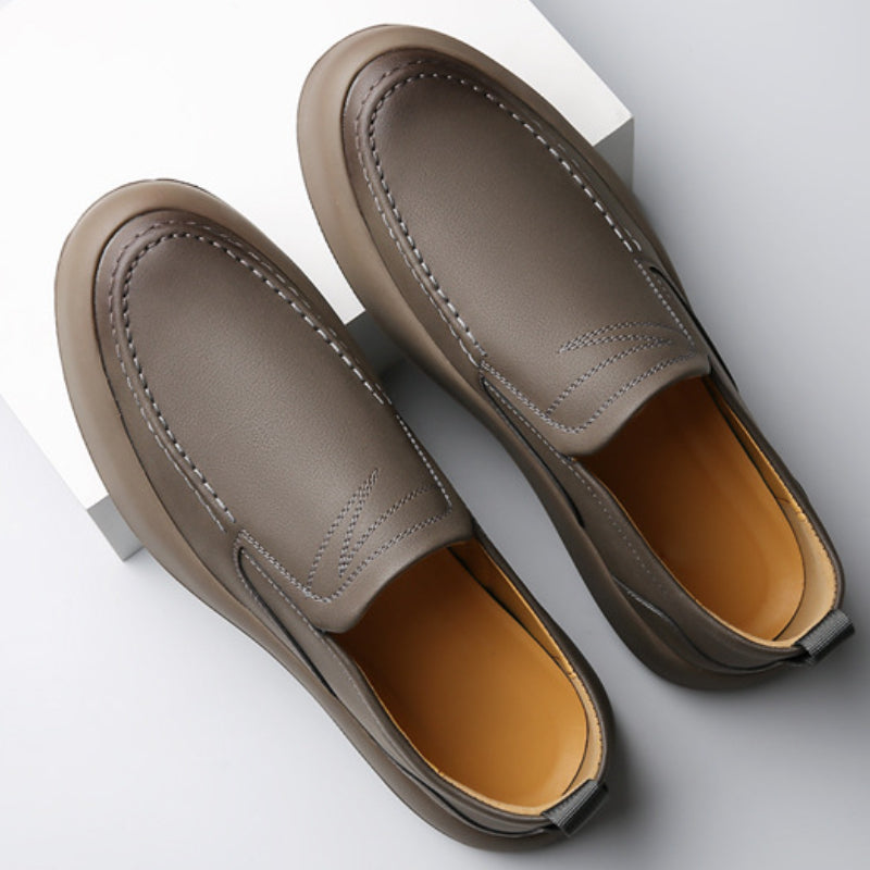 Smart Classic Slip-On Loafers-footwear > loafers-Laventaire-Laventaire