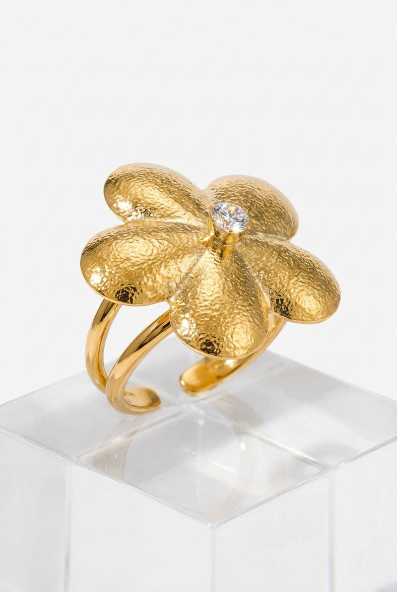 Statement Ring Petal Design-jewelry > rings > statement rings-Laventaire-Gold-6-Laventaire