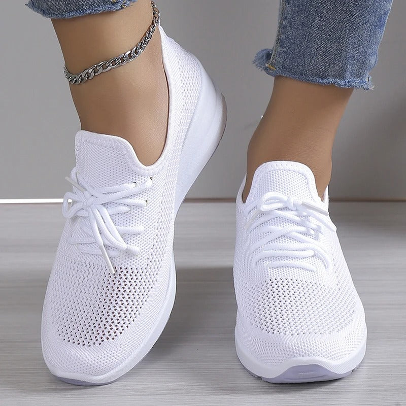 Supportive Walking Sneakers-footwear > sneakers-Laventaire-White-35-Laventaire