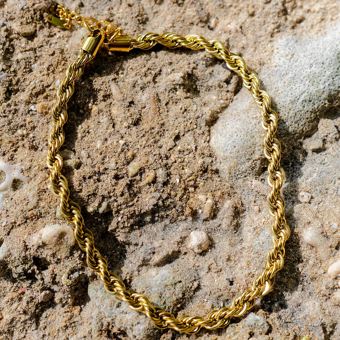 Twist Chain Necklace-jewelry > necklaces > chain necklaces-Laventaire-Laventaire